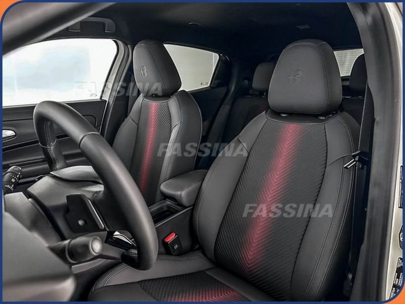 Alfa Romeo Junior nuova a Milano (8)