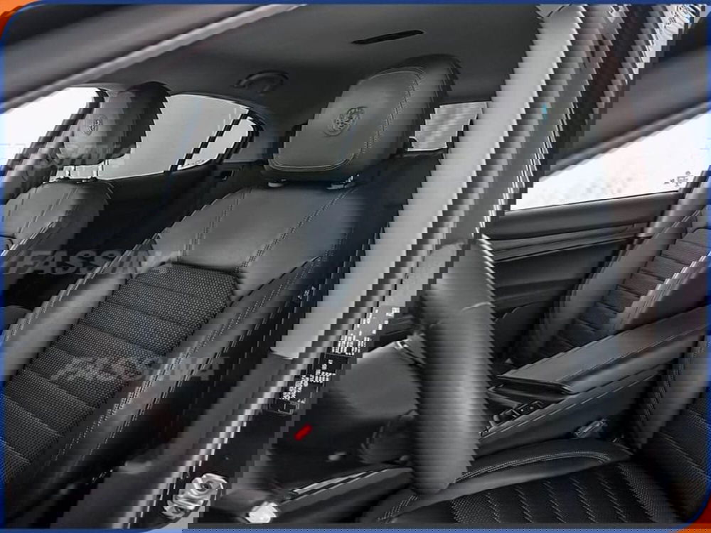 Alfa Romeo Stelvio usata a Milano (8)