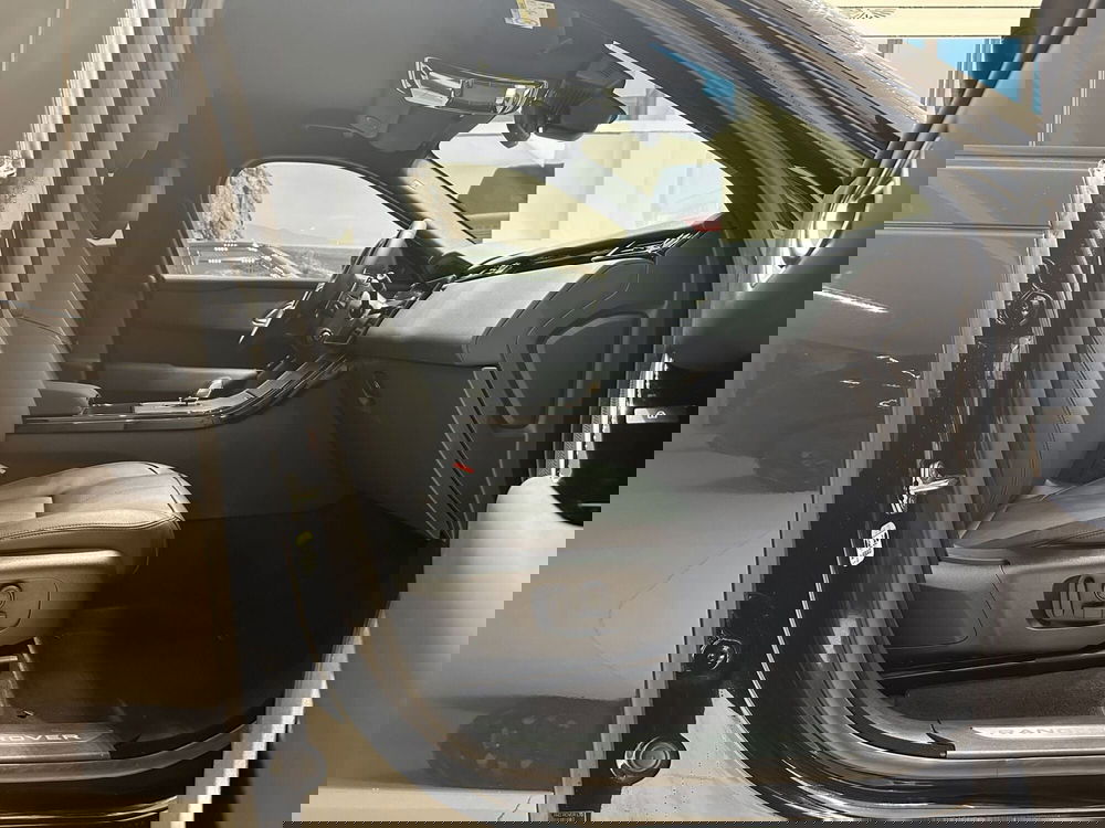 Land Rover Range Rover Velar usata a Forlì-Cesena (3)