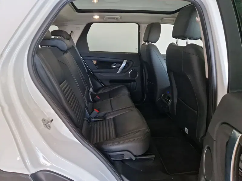 Land Rover Discovery Sport usata a Modena (11)
