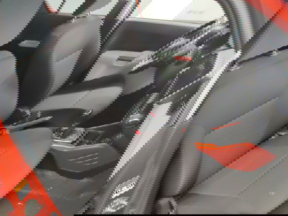 Suzuki Ignis usata a Arezzo (15)