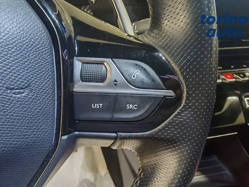Peugeot 208 usata a Torino (13)