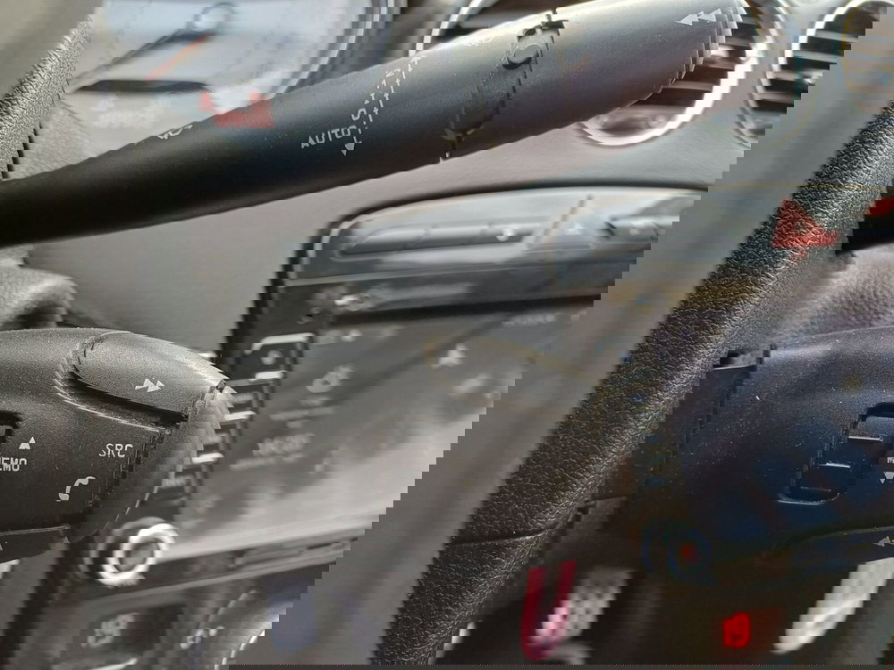 Peugeot 308 Cabrio usata a Modena (17)