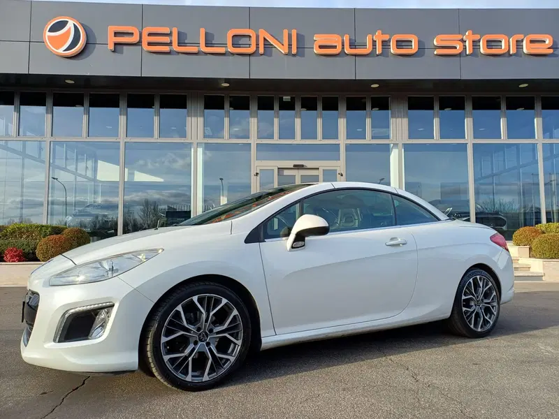 Peugeot 308 Cabrio usata a Modena (18)