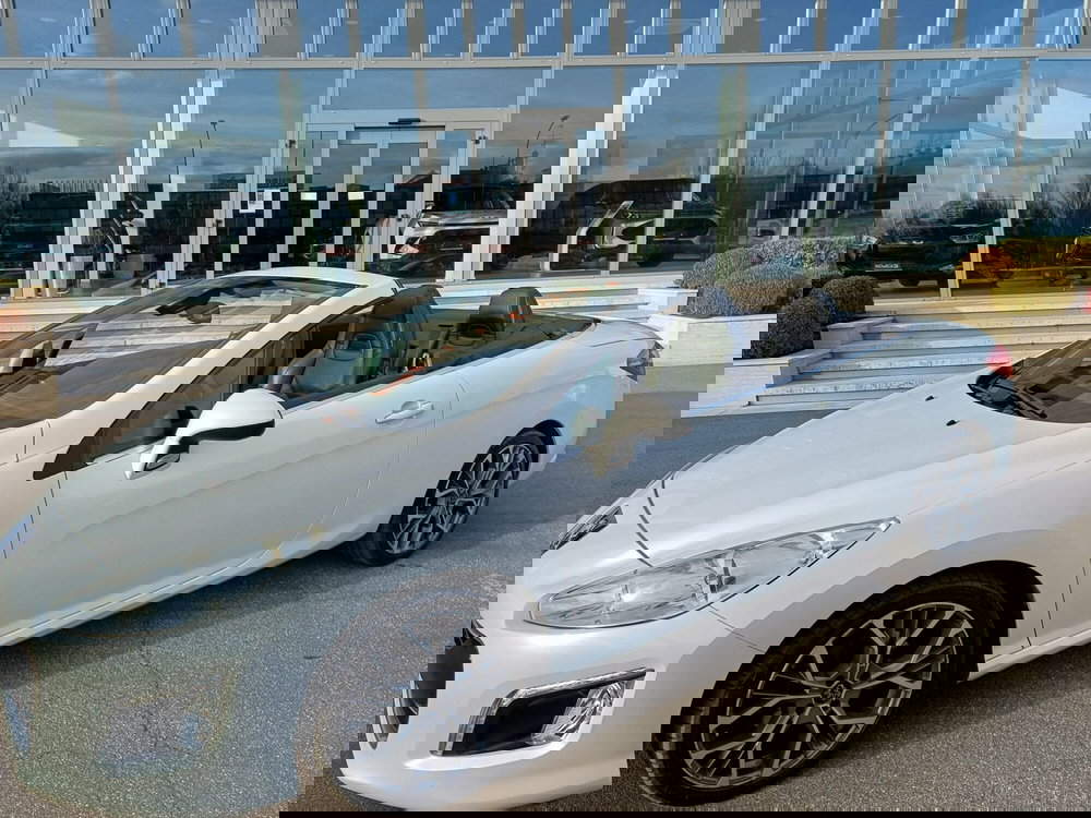 Peugeot 308 Cabrio usata a Modena (8)