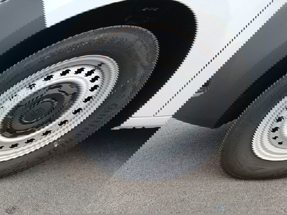 Renault Kangoo Furgone nuova a Latina (11)