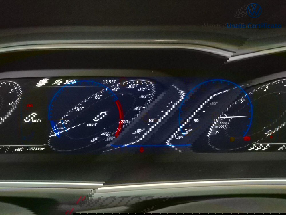 Volkswagen T-Roc usata a Varese (18)