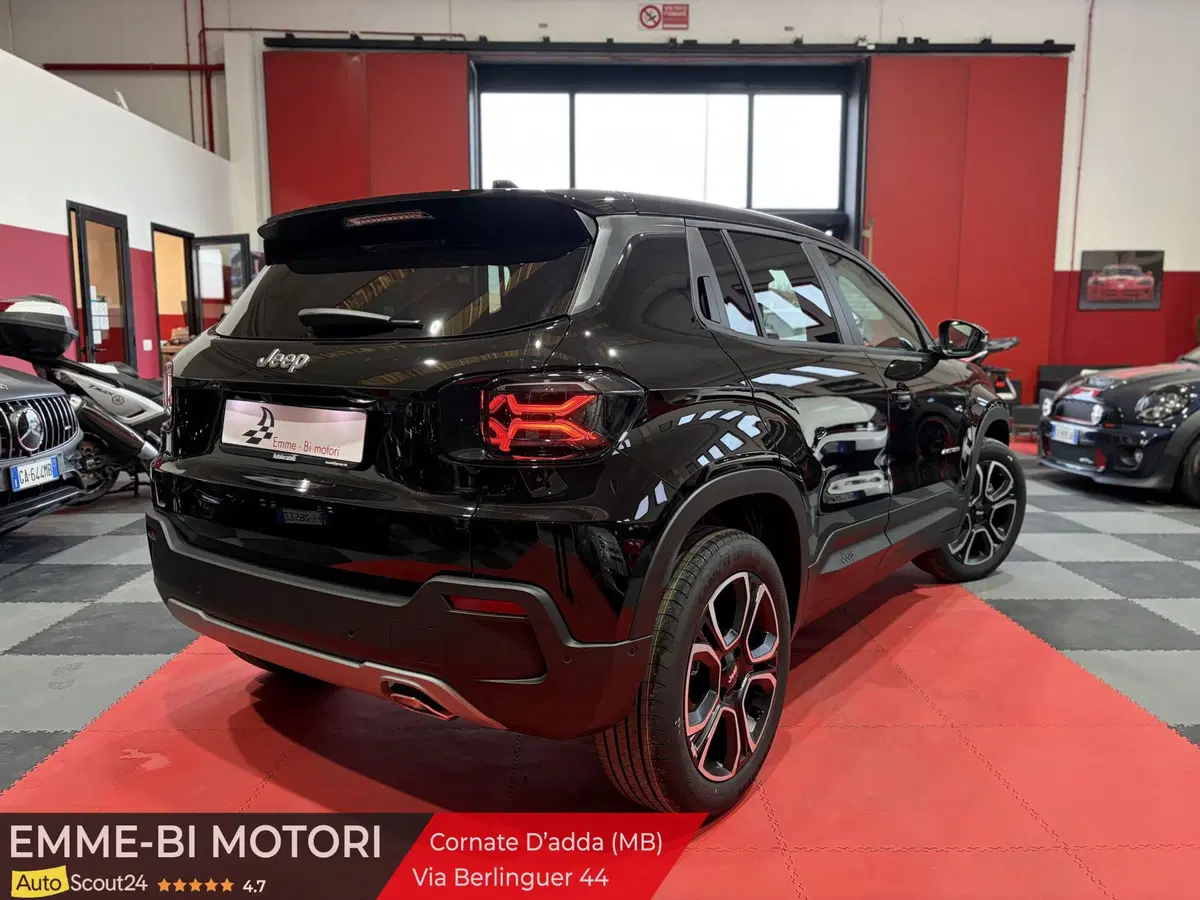 Jeep Avenger nuova a Monza e Brianza (2)
