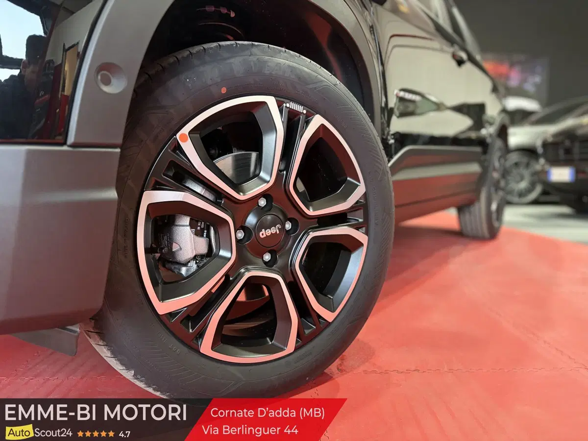 Jeep Avenger nuova a Monza e Brianza (3)