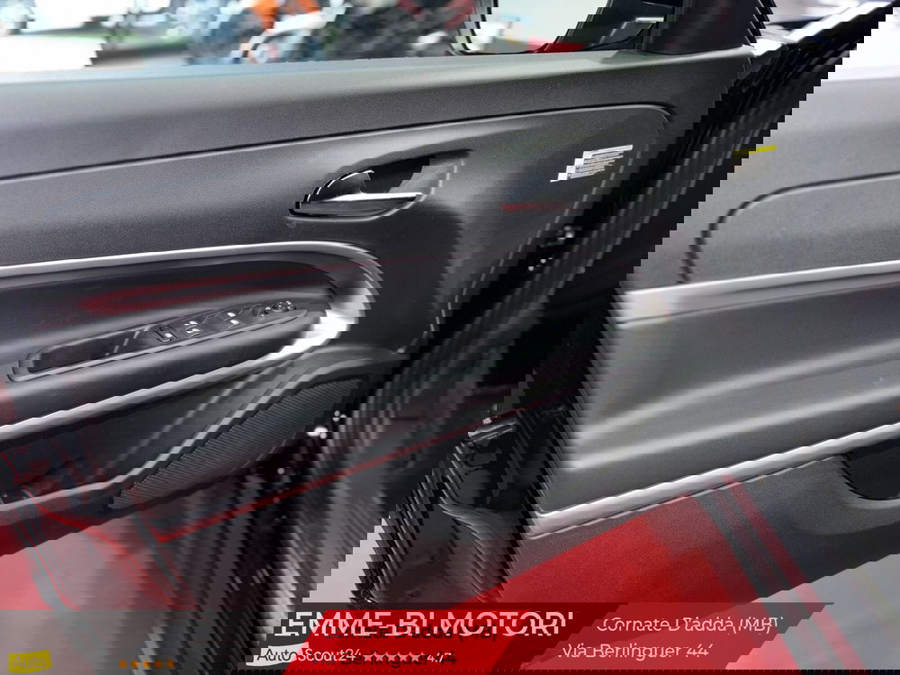 Jeep Avenger nuova a Monza e Brianza (8)