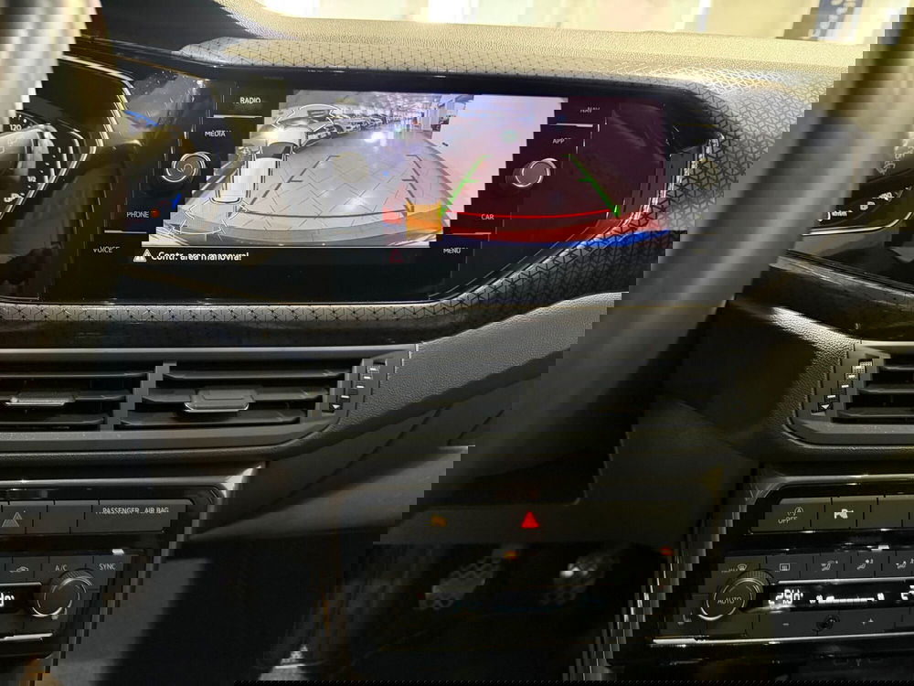 Volkswagen T-Cross usata a Genova (13)