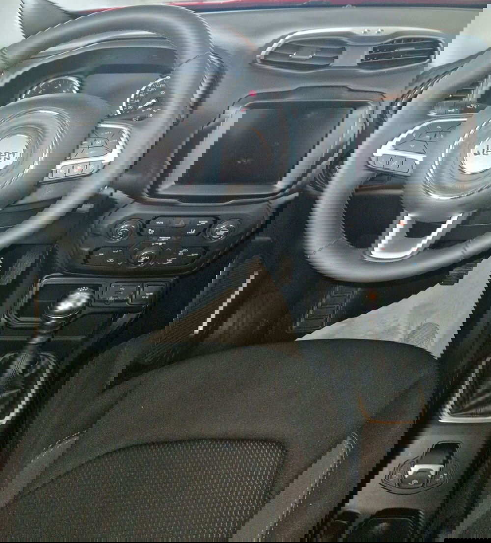 Jeep Renegade usata a Terni (11)