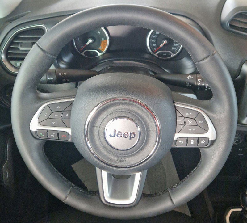 Jeep Renegade usata a Terni (12)