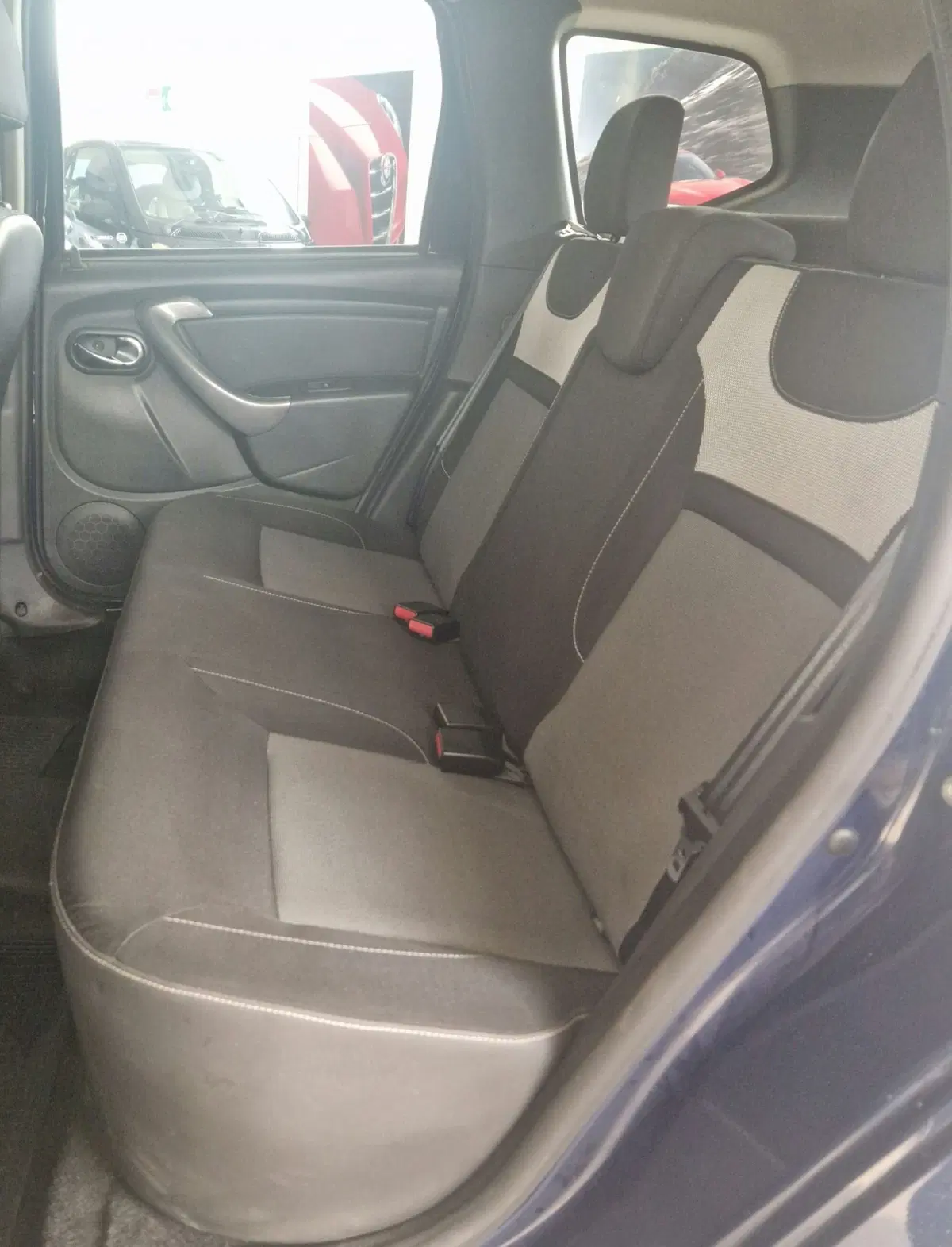 Dacia Duster usata a Terni (9)