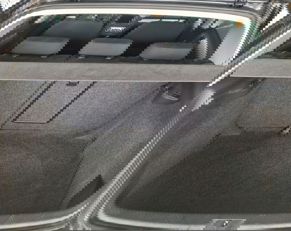 Volkswagen Golf usata a Terni (10)