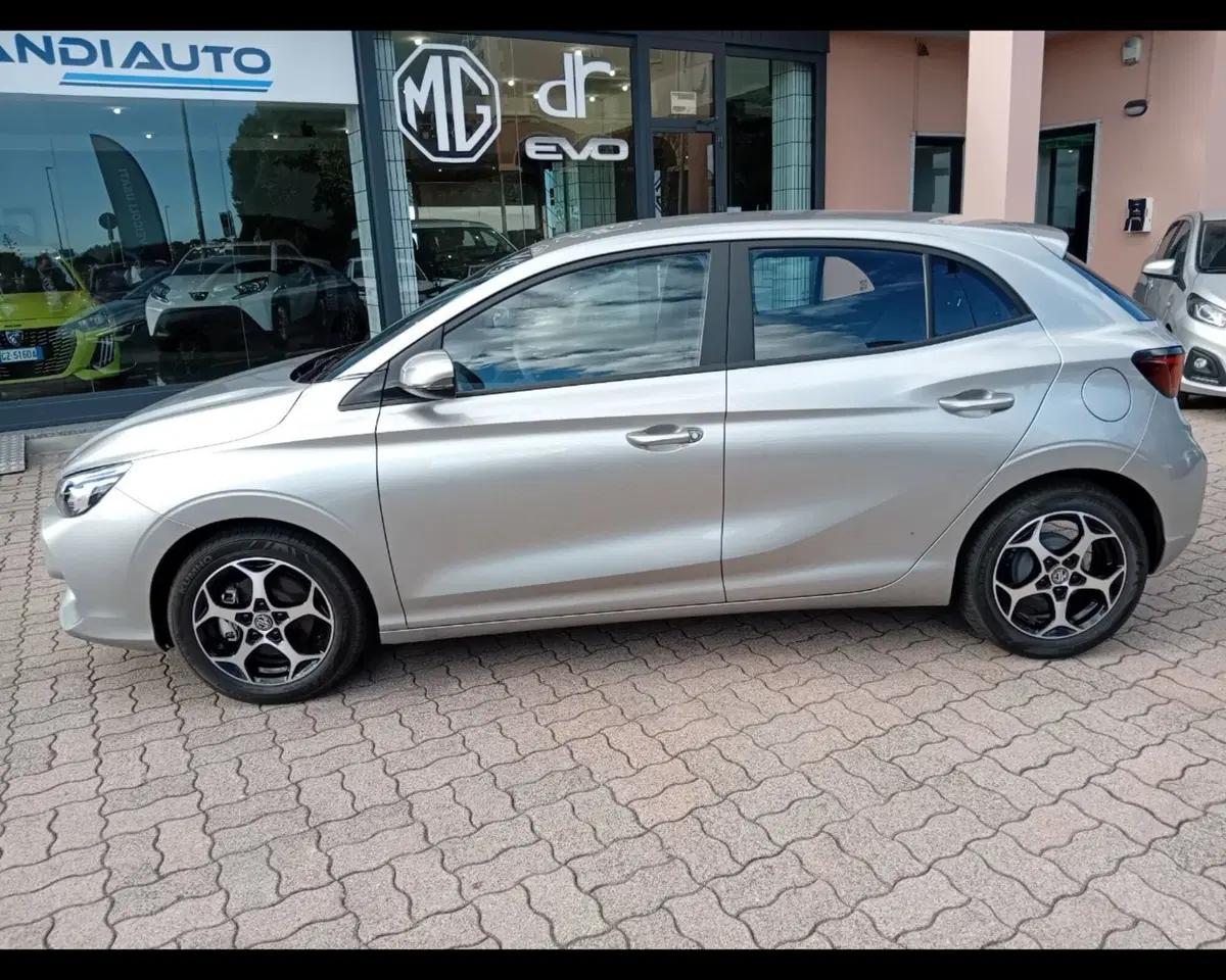 Mg MG3 usata a Imperia (5)