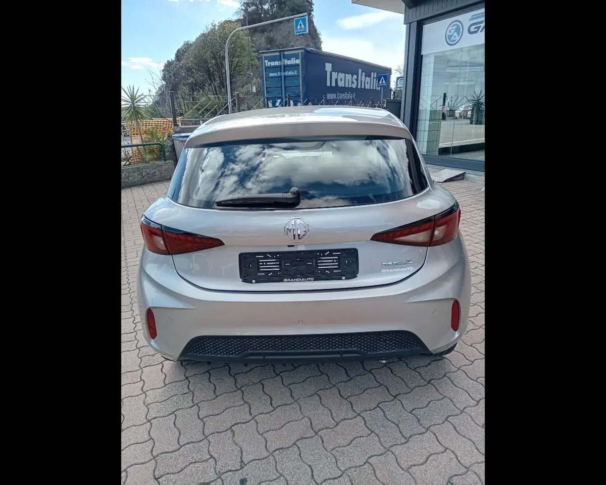 Mg MG3 usata a Imperia (8)