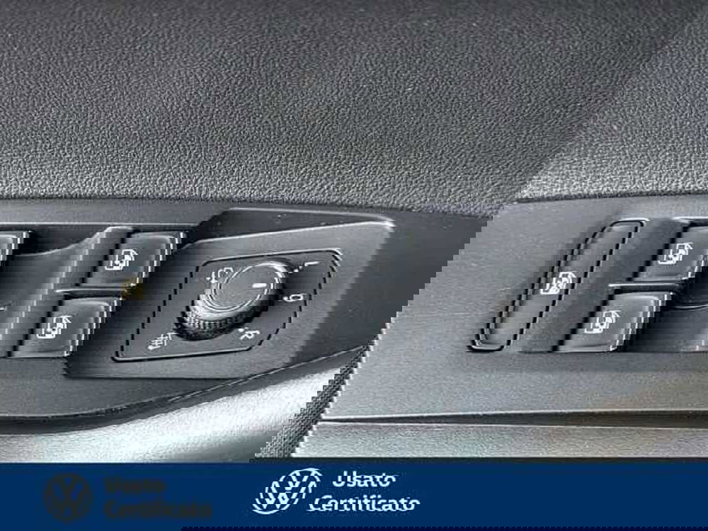 Volkswagen Taigo usata a Vicenza (13)