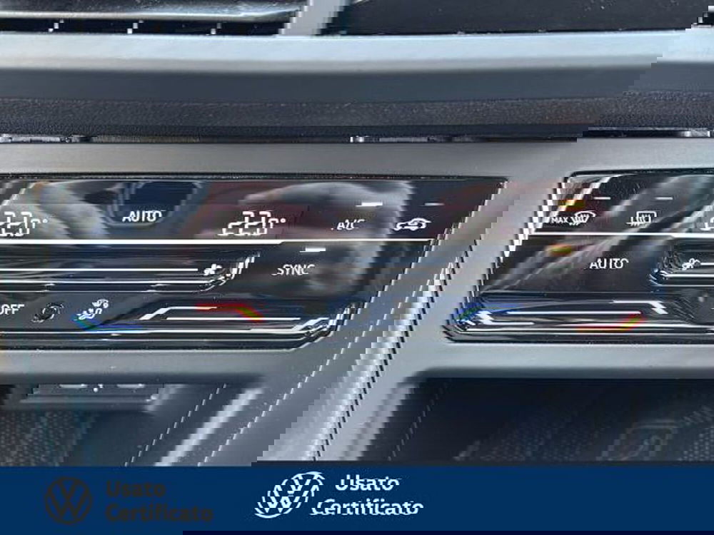 Volkswagen Taigo usata a Vicenza (18)