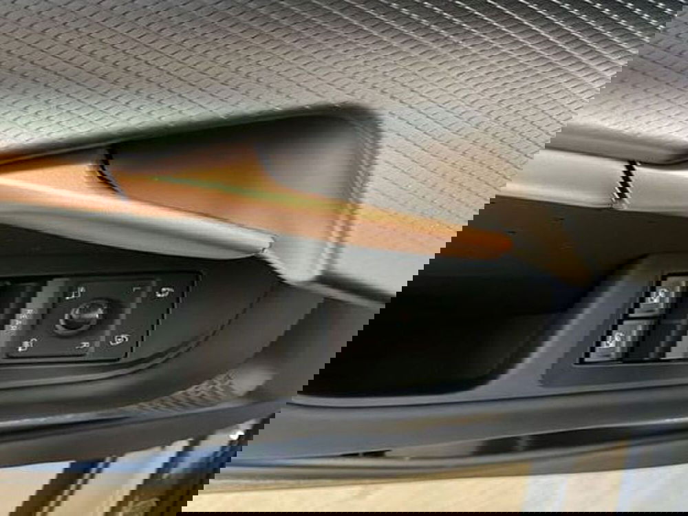 Cupra Tavascan usata a Vicenza (15)