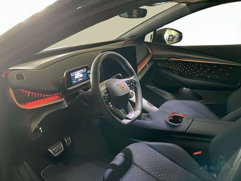 Cupra Tavascan usata a Vicenza (7)