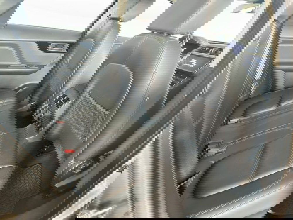 Jaguar F-Pace usata a Modena (12)