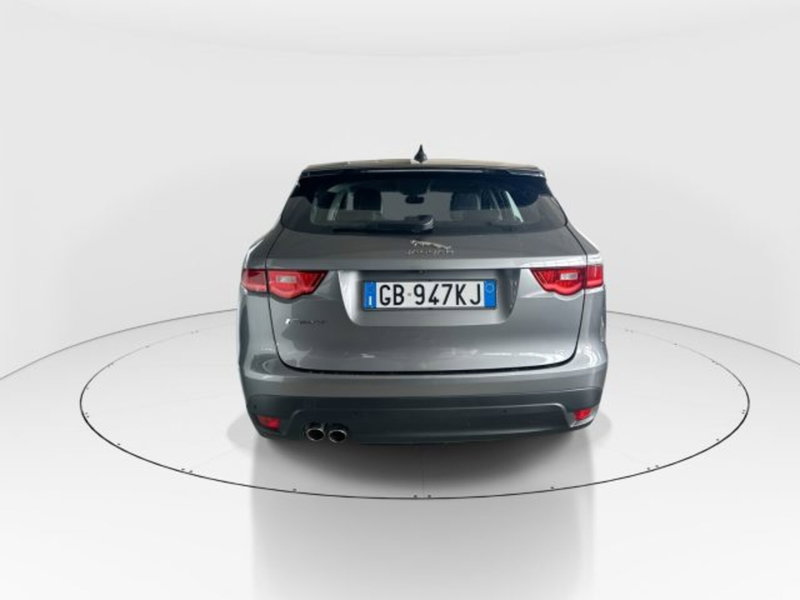 Jaguar F-Pace usata a Modena (4)