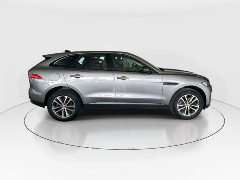 Jaguar F-Pace usata a Modena (6)