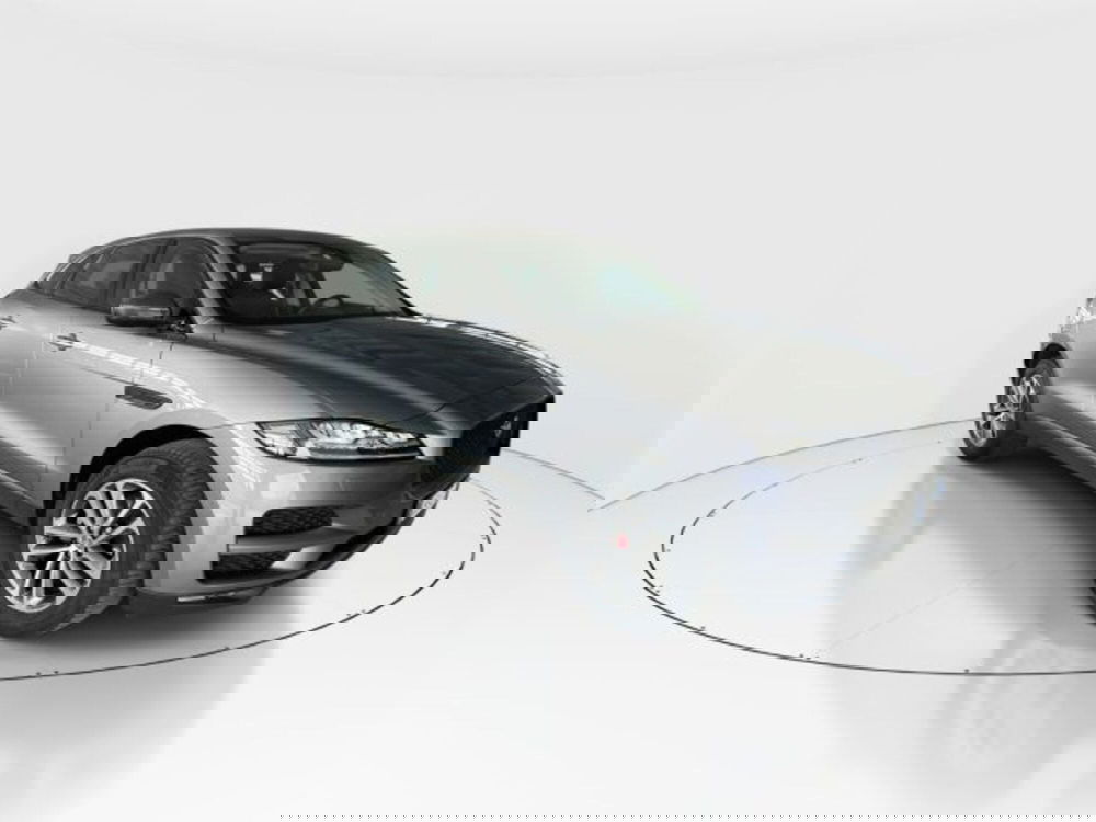 Jaguar F-Pace usata a Modena (7)