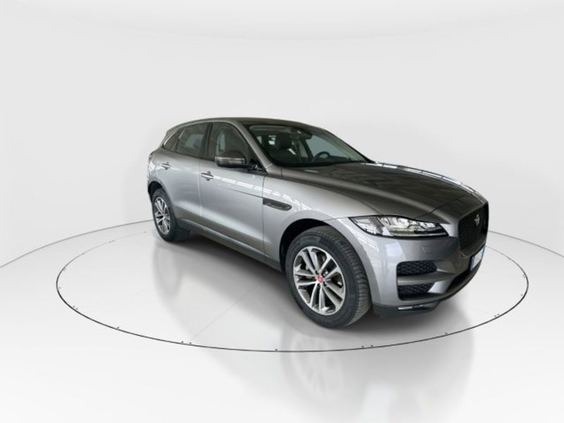 Jaguar F-Pace usata a Modena (7)