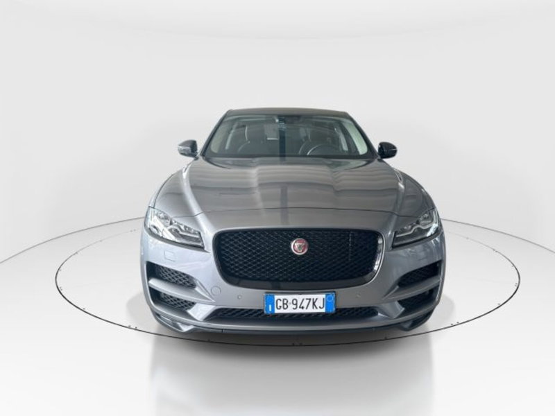 Jaguar F-Pace usata a Modena (8)