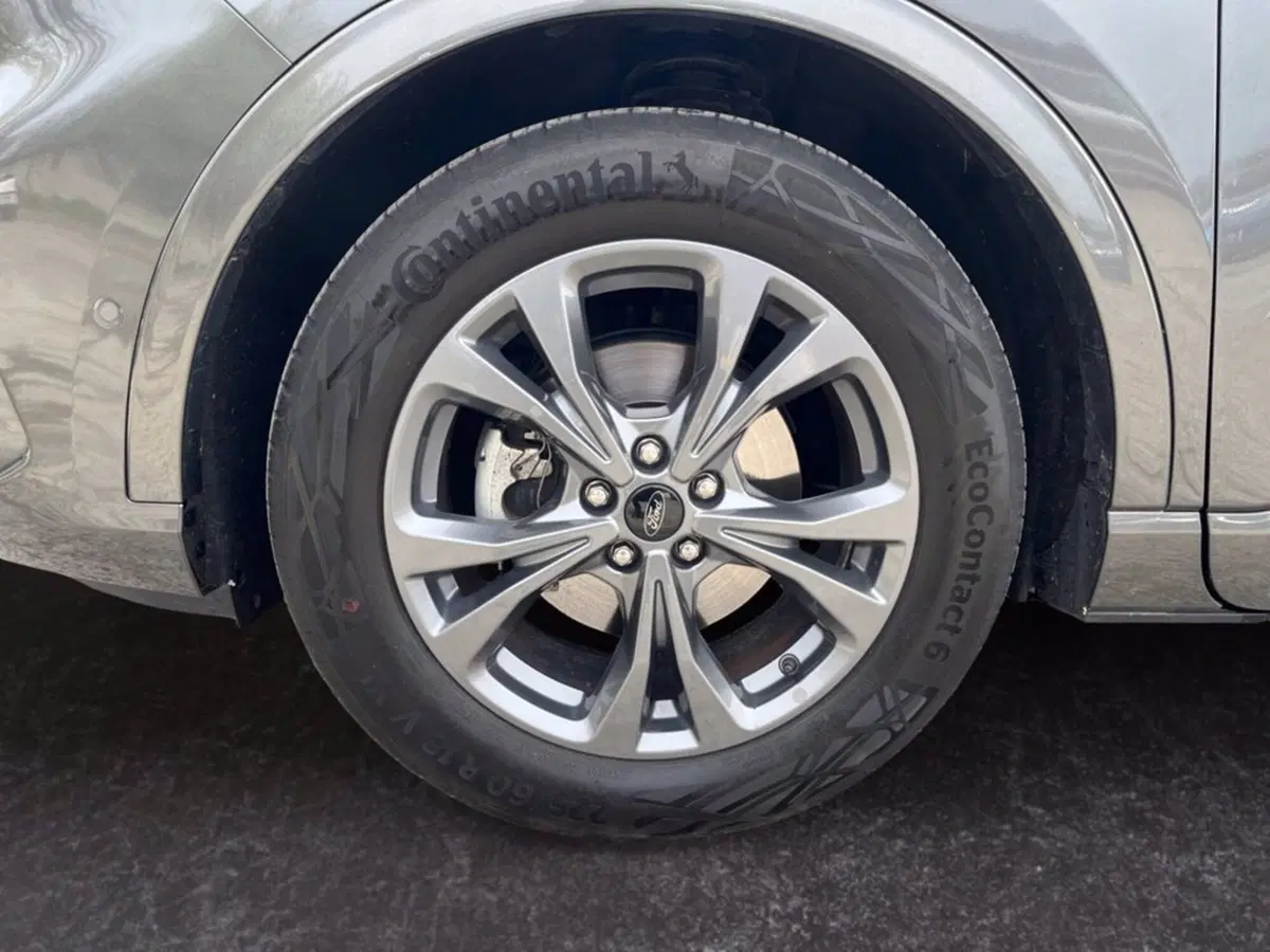 Ford Kuga usata a Milano (9)