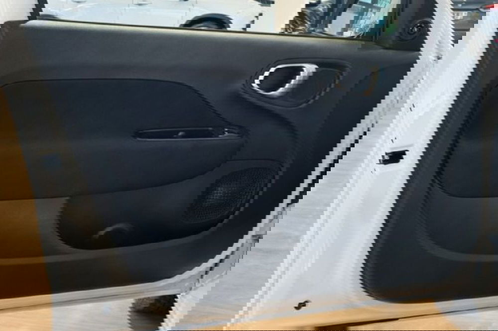 Fiat 500L usata a Latina (12)