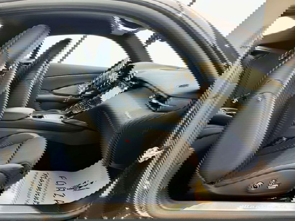 Maserati Granturismo nuova a Torino (11)