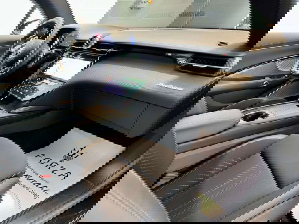 Maserati Granturismo nuova a Torino (12)