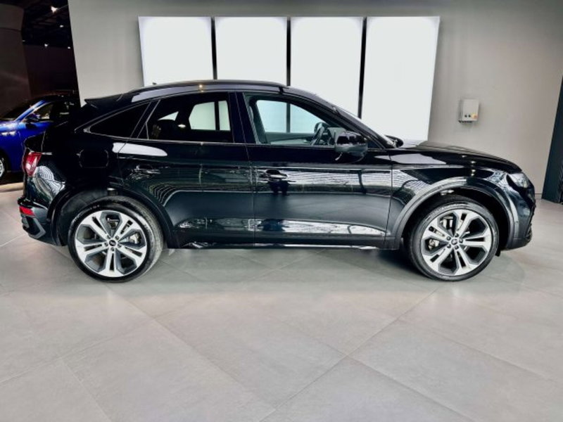 Audi Q5 Sportback usata a Torino (2)