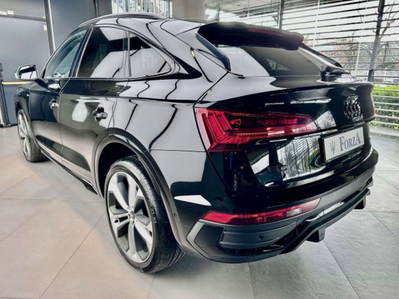 Audi Q5 Sportback usata a Torino (3)