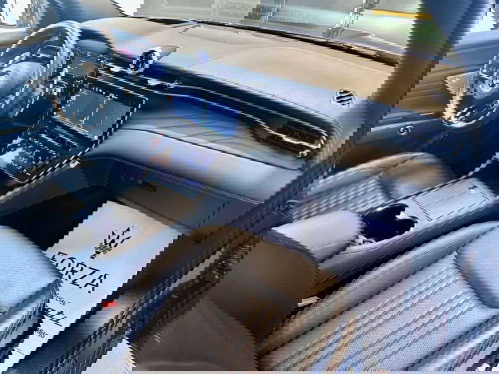 Maserati Grecale usata a Torino (12)