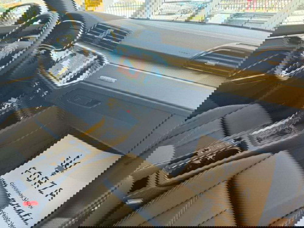 Audi Q3 Sportback nuova a Torino (11)