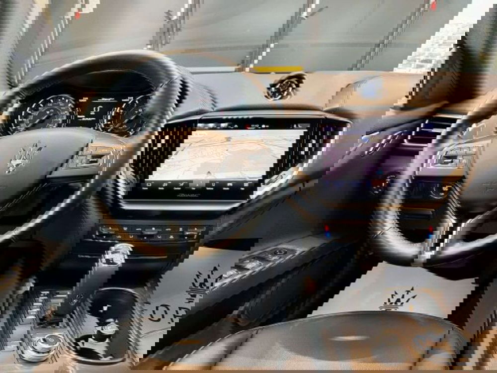 Maserati Ghibli usata a Torino (14)