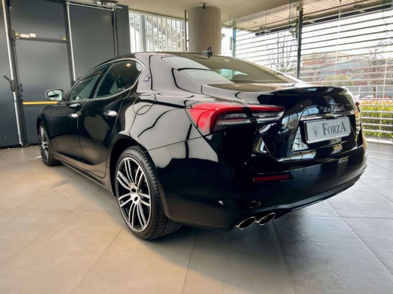 Maserati Ghibli usata a Torino (4)