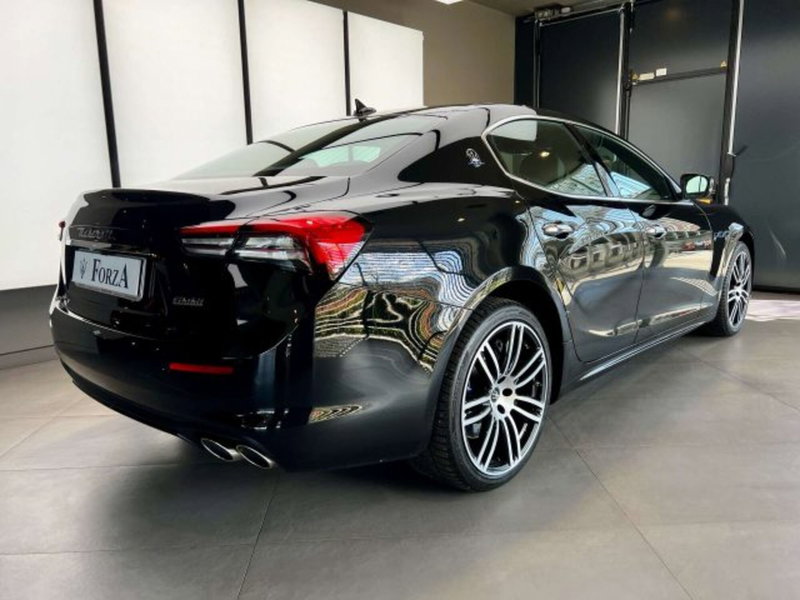 Maserati Ghibli usata a Torino (5)