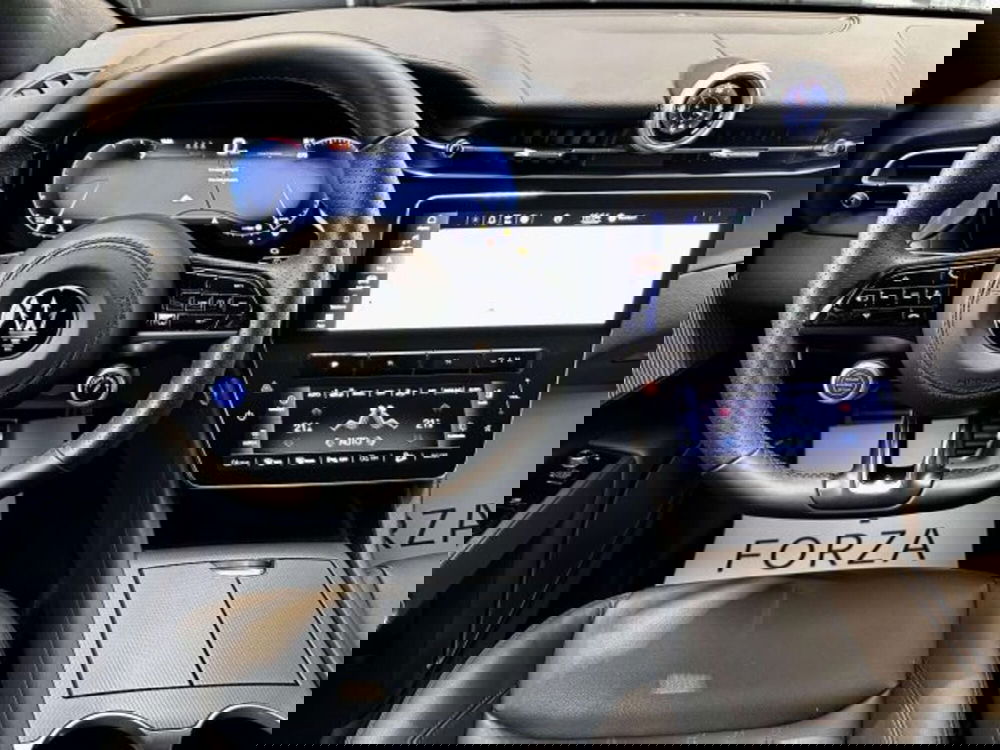 Maserati Grecale usata a Torino (14)