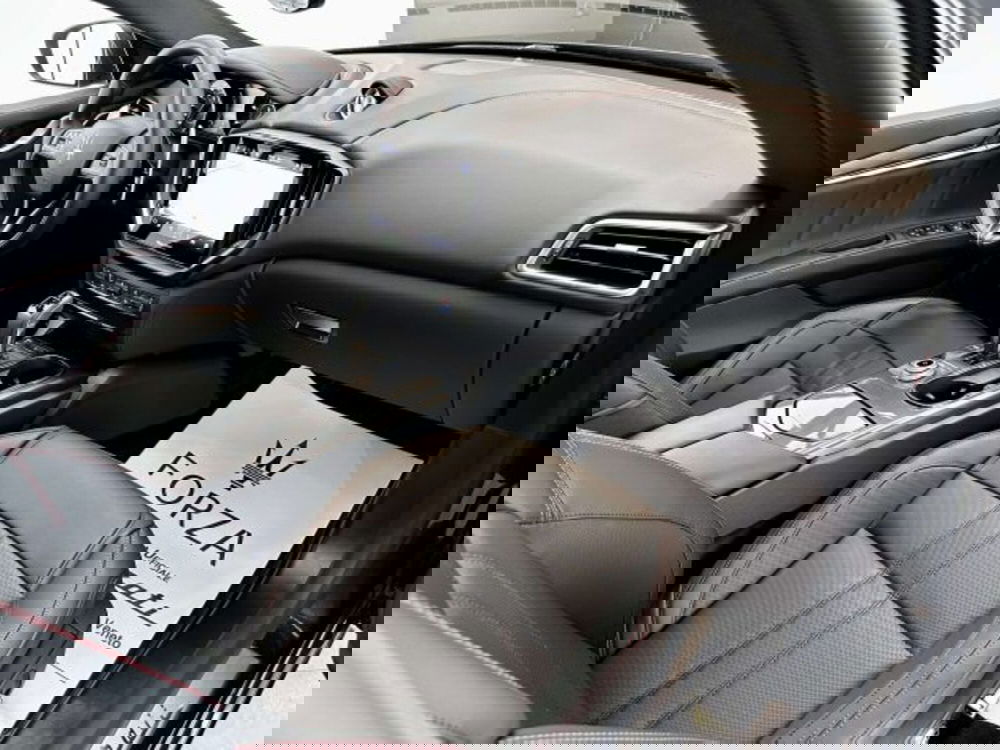 Maserati Ghibli nuova a Torino (12)