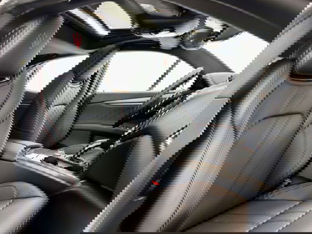 Maserati Ghibli nuova a Torino (13)