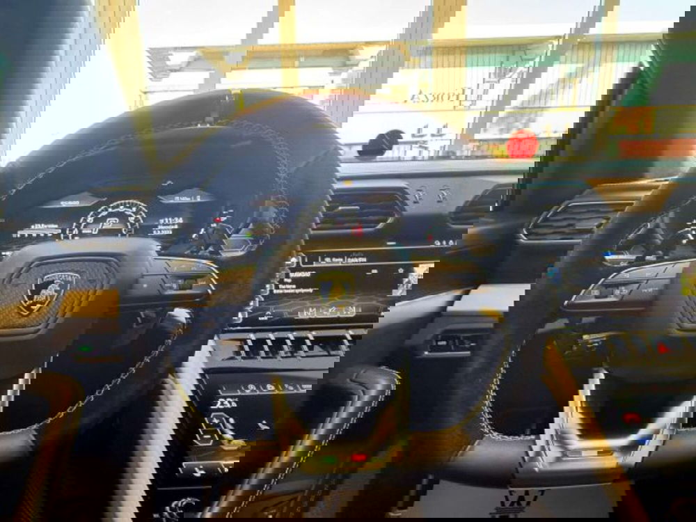 Lamborghini Urus usata a Torino (6)