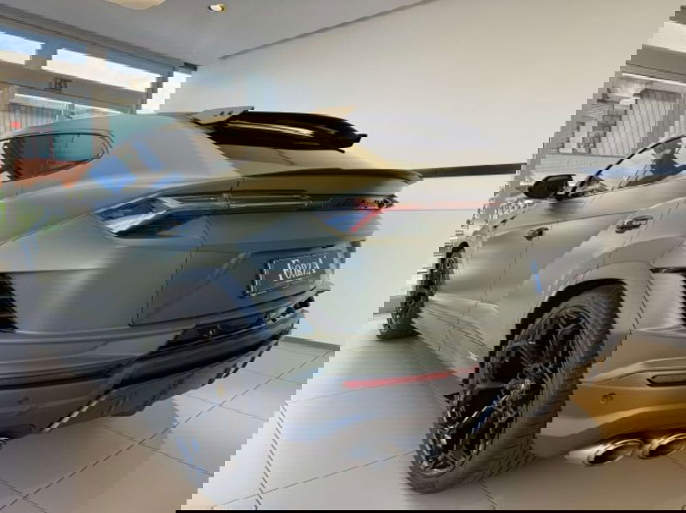 Lamborghini Urus usata a Torino (14)