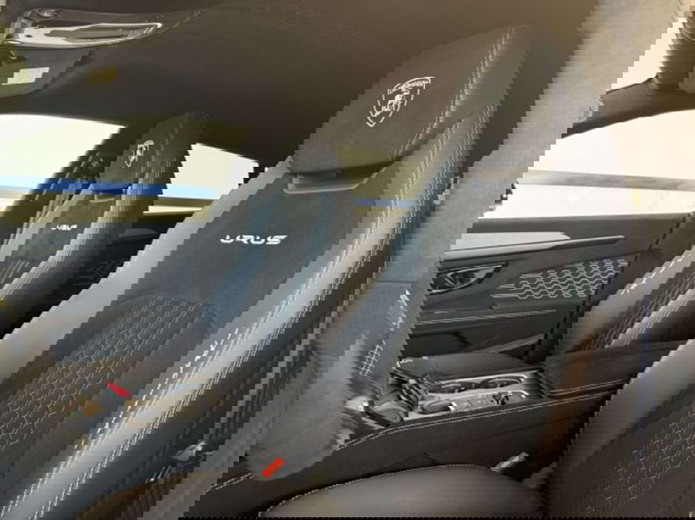Lamborghini Urus usata a Torino (8)