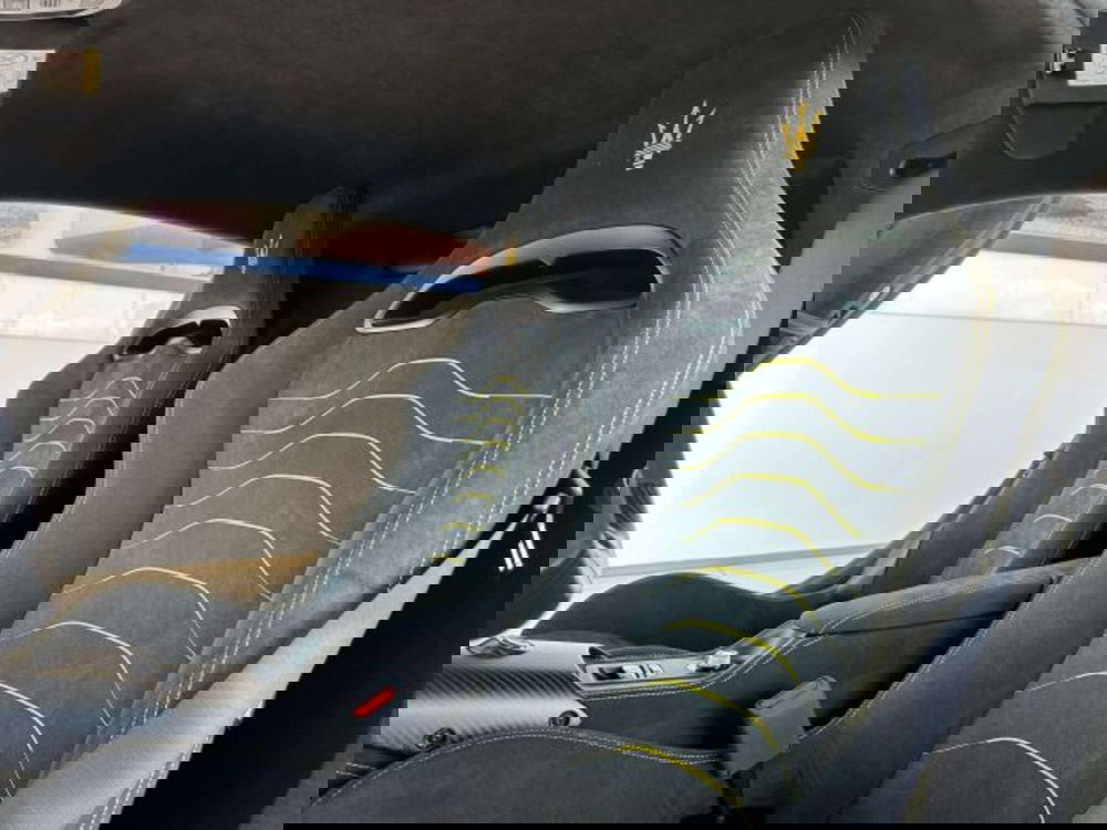 Maserati MC20 usata a Torino (10)