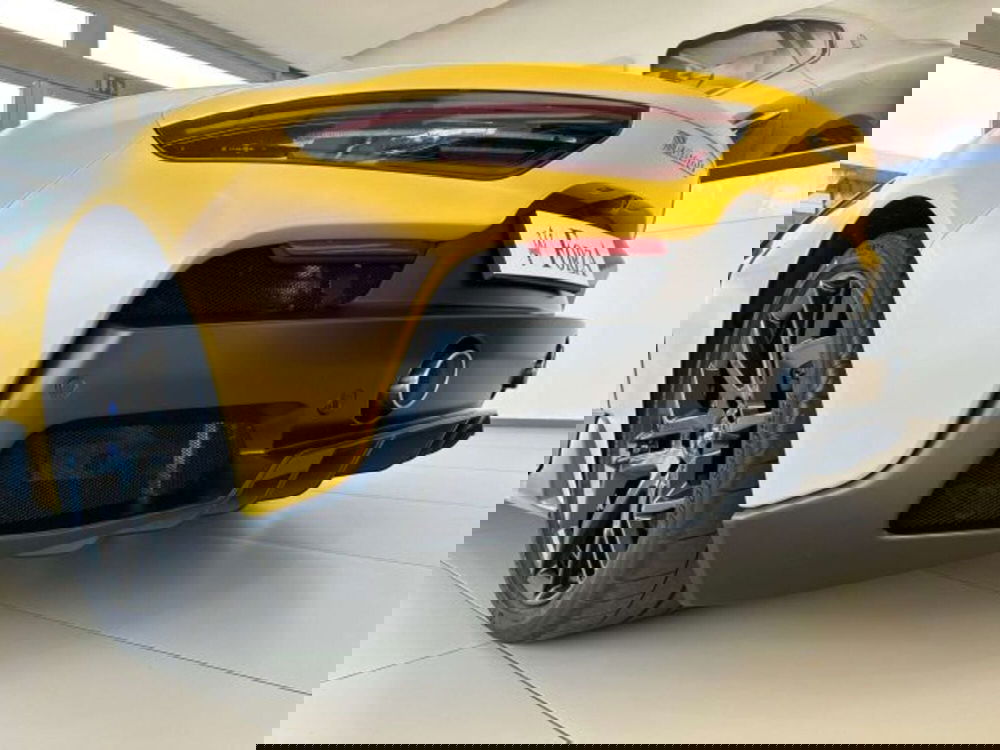 Maserati MC20 usata a Torino (13)